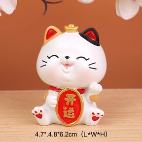 Chinese Lucky Wealth Waving Cat