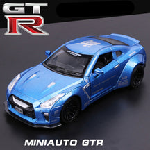 NISSAN GTR Car Metal Toy