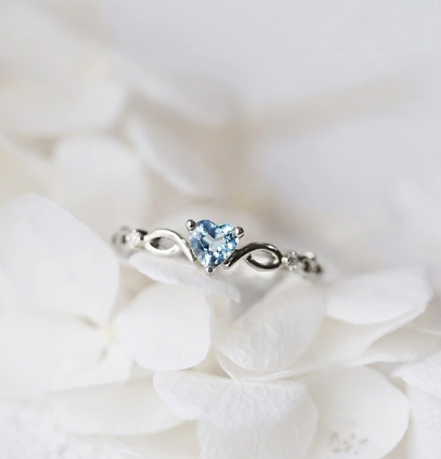 Huitan Simple Heart Ring