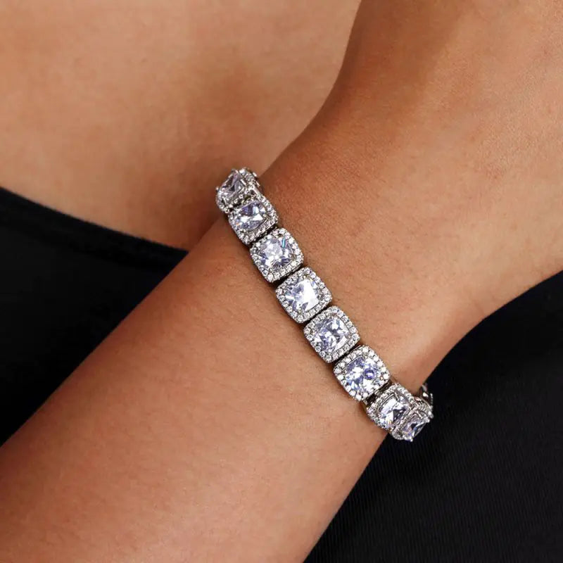 18K White Gold Tennis Bracelet