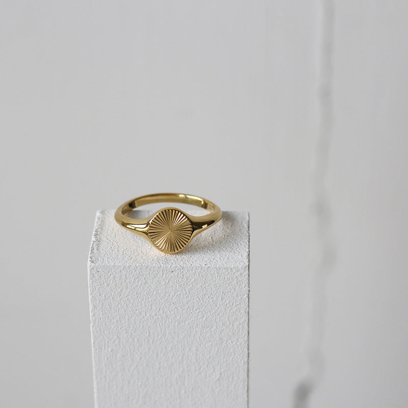 Minimalist Dainty Rays Circle Index Ring